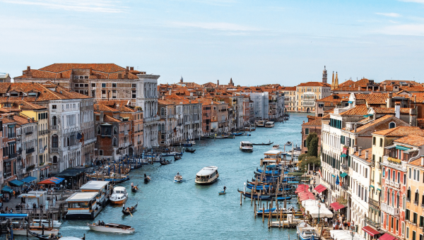 The Astonishing Venice ⇔ Your Ultimate Travel Guide in 2024