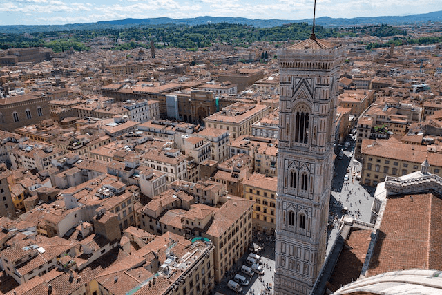 Airport Florence Travel Guide