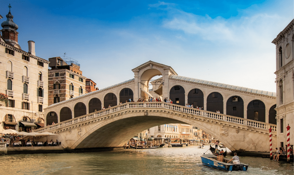 Venice_Bridges.png